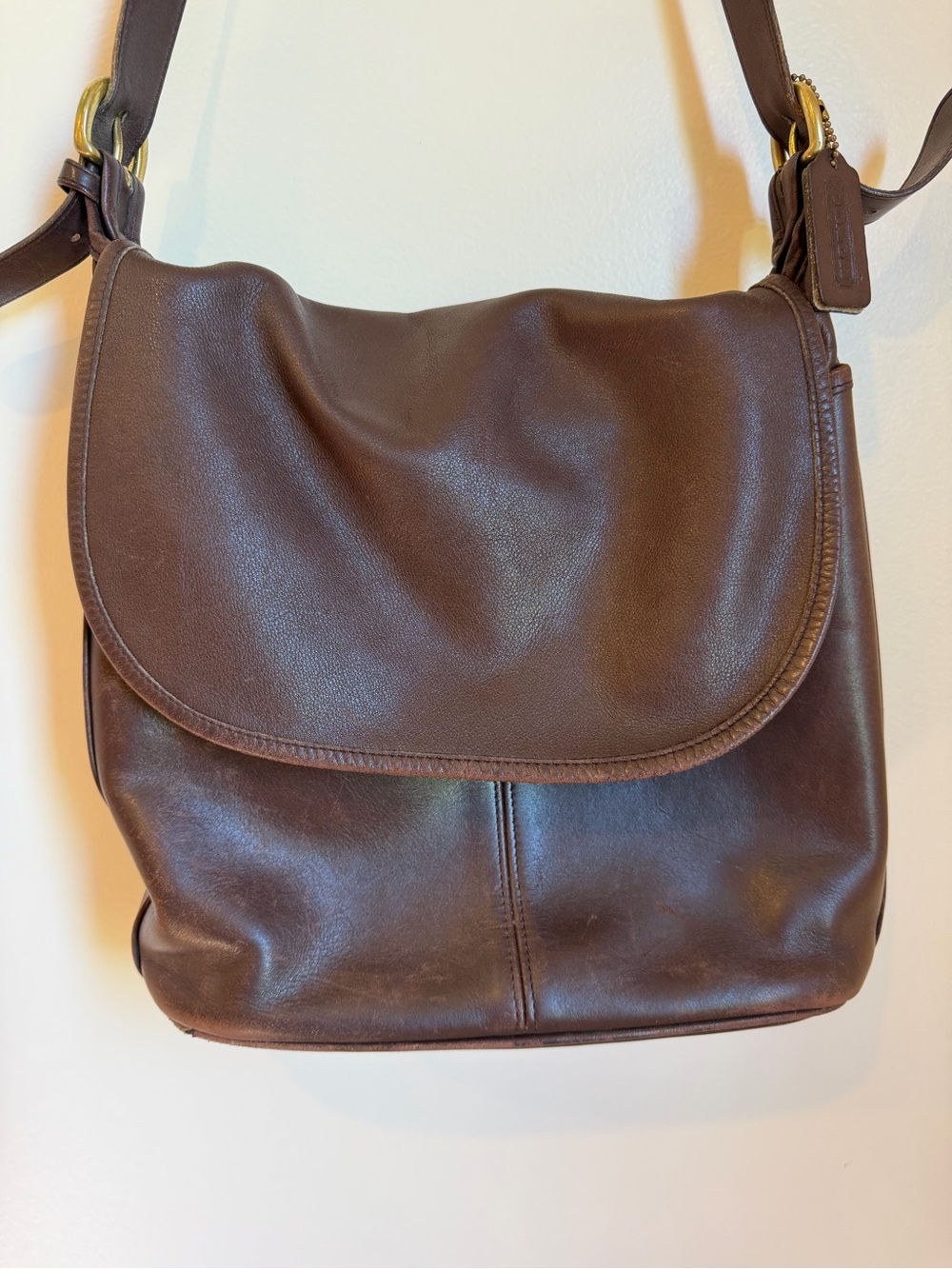 1990s Vintage Coach Whitney 4115 Brown Leather Shoulder Bag